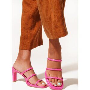 Charlotte Stone Zuma Open-Toe Low Heel Sandal in Fandango Pink 10